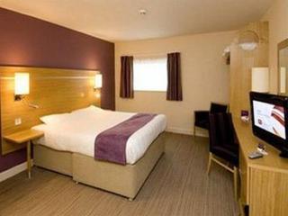 Premier Inn Manchester Airport Runger Lane South Buitenkant foto